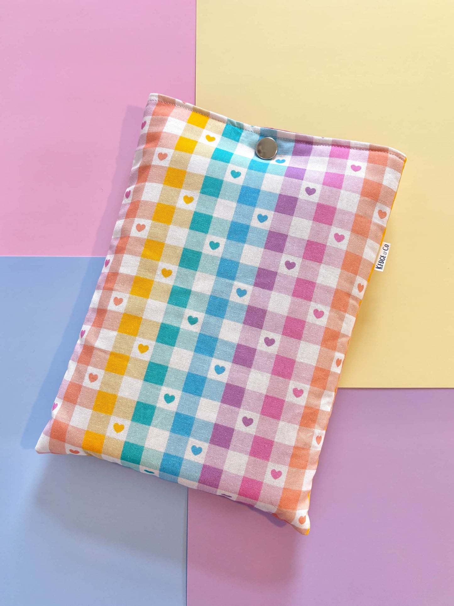 Design Your Own Checked Heart Book Sleeve