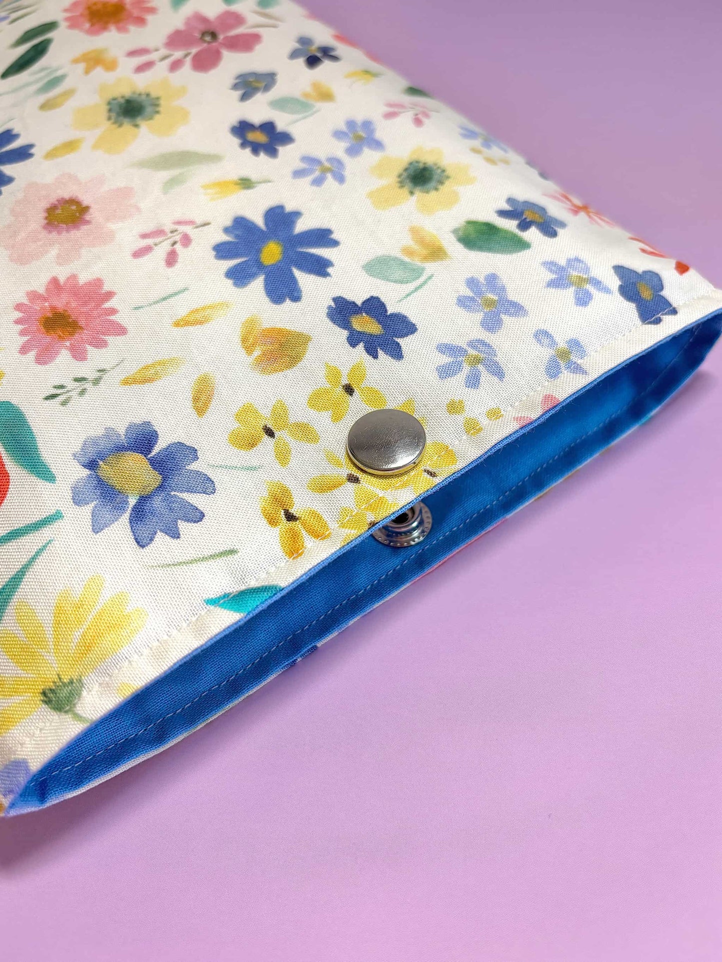Design Your Own Floral Book Sleeve