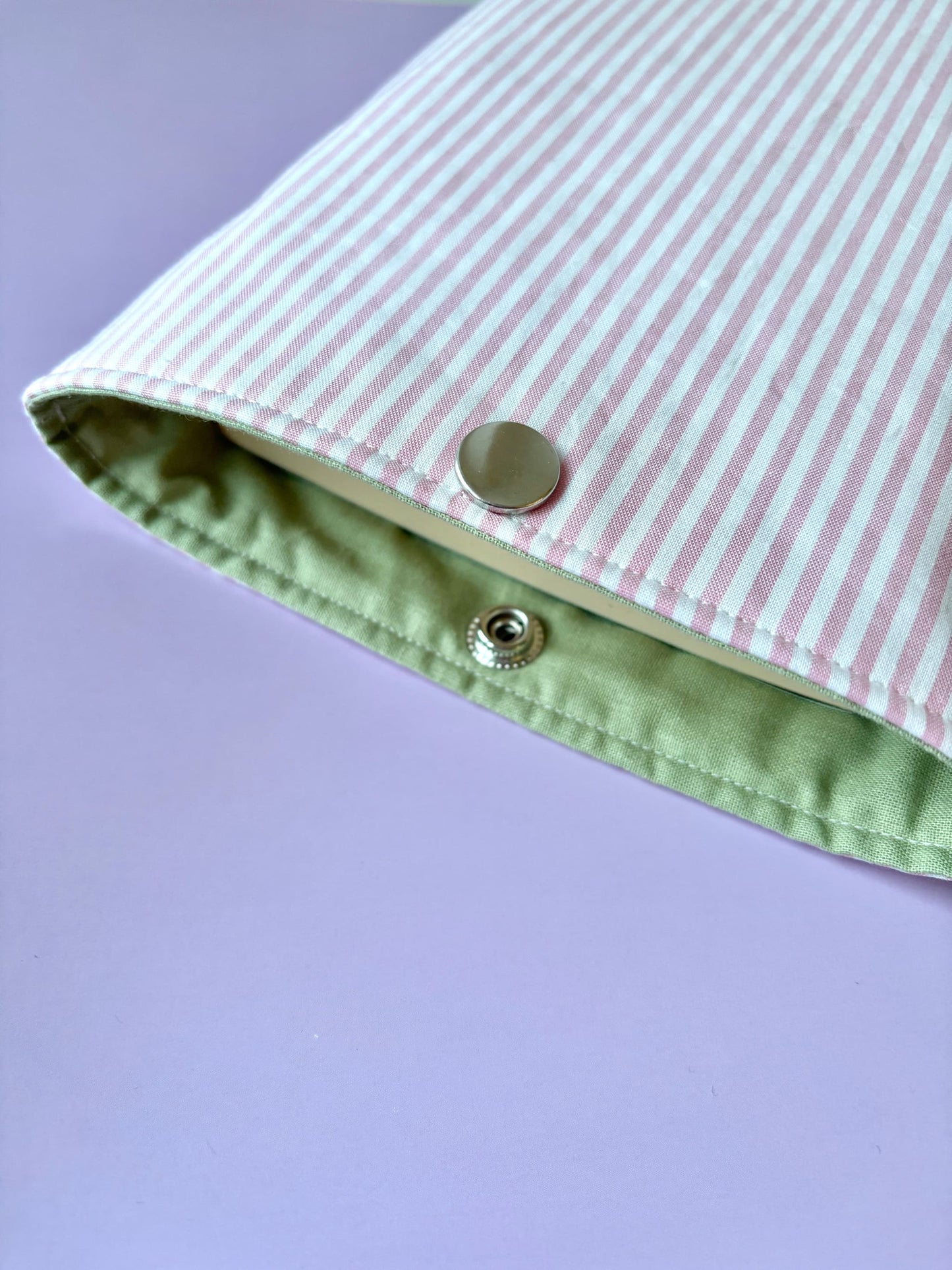 Design Your Own Striped Book Sleeve