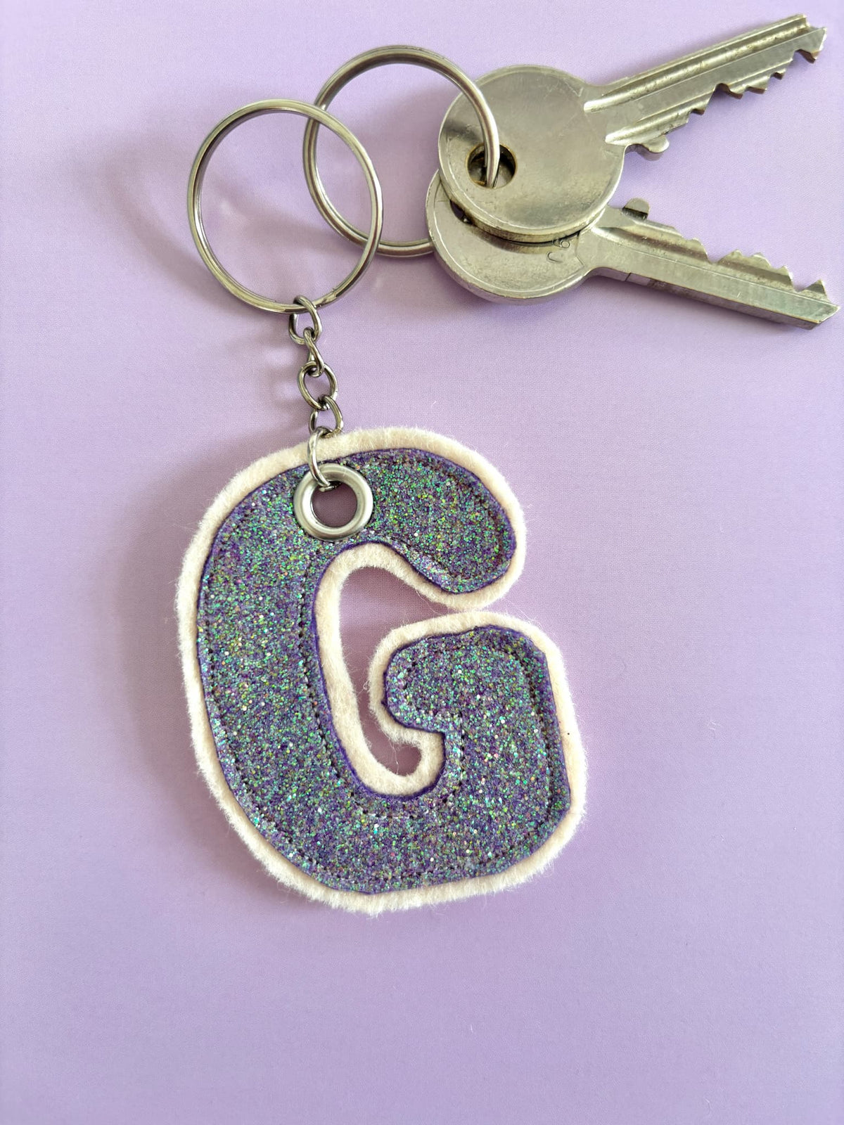 Purple G Glitter Keyring