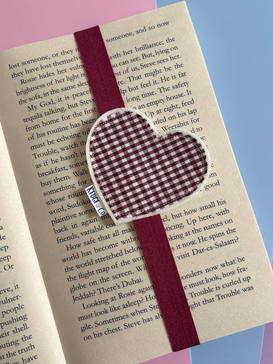Wine Gingham Heart Elastic Bookmark