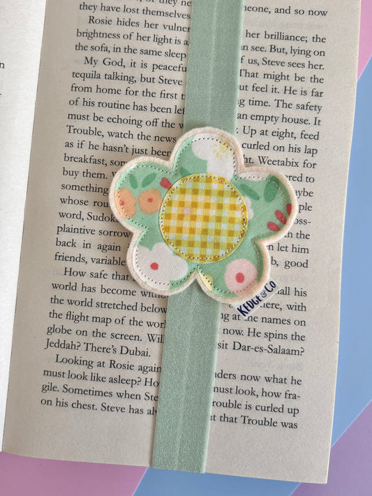 Green Flower Elastic Bookmark