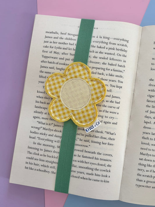 Yellow Gingham Flower Elastic Bookmark